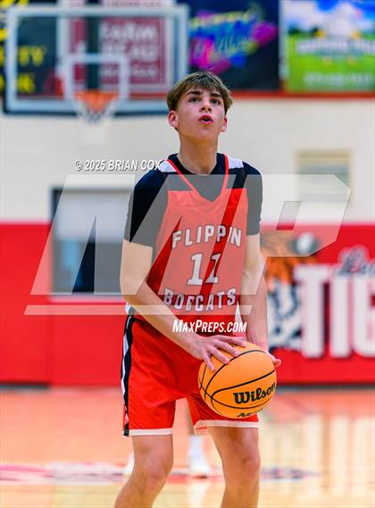 Thumbnail 1 in Flippin @ Lead Hill photogallery.