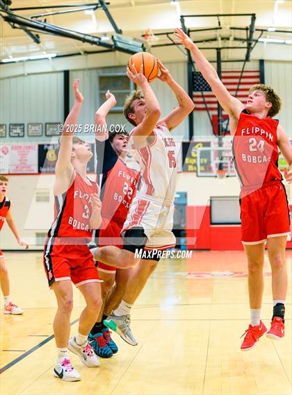 Thumbnail 3 in Flippin @ Lead Hill photogallery.