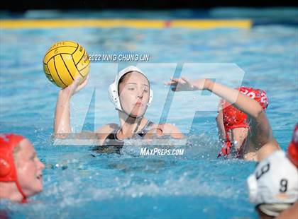 Thumbnail 2 in Mater Dei vs. Foothill (Newport Invite) photogallery.