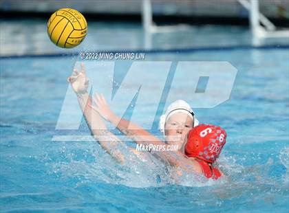 Thumbnail 2 in Mater Dei vs. Foothill (Newport Invite) photogallery.
