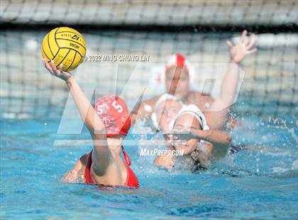 Thumbnail 1 in Mater Dei vs. Foothill (Newport Invite) photogallery.