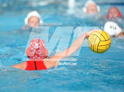 Thumbnail 1 in Mater Dei vs. Foothill (Newport Invite) photogallery.