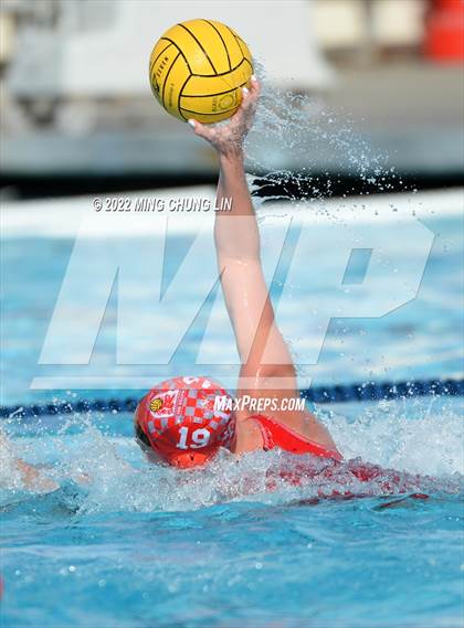 Thumbnail 2 in Mater Dei vs. Foothill (Newport Invite) photogallery.