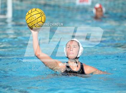 Thumbnail 3 in Mater Dei vs. Foothill (Newport Invite) photogallery.