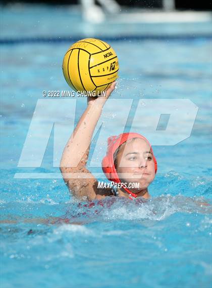 Thumbnail 3 in Mater Dei vs. Foothill (Newport Invite) photogallery.