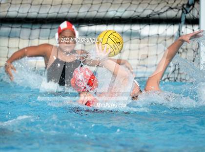Thumbnail 3 in Mater Dei vs. Foothill (Newport Invite) photogallery.