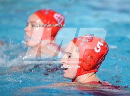 Thumbnail 1 in Mater Dei vs. Foothill (Newport Invite) photogallery.