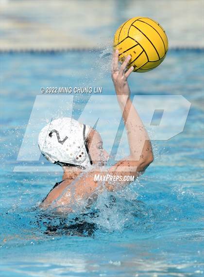 Thumbnail 1 in Mater Dei vs. Foothill (Newport Invite) photogallery.