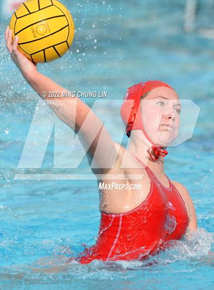 Thumbnail 3 in Mater Dei vs. Foothill (Newport Invite) photogallery.