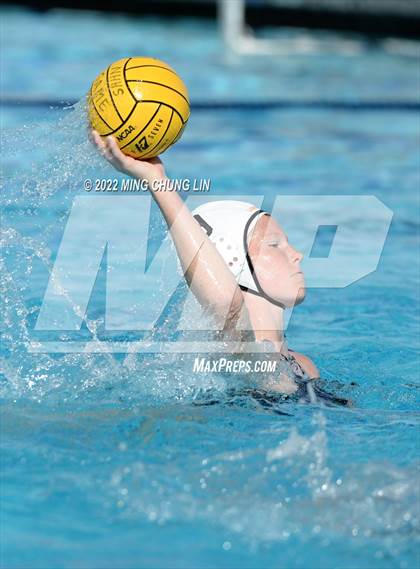 Thumbnail 1 in Mater Dei vs. Foothill (Newport Invite) photogallery.