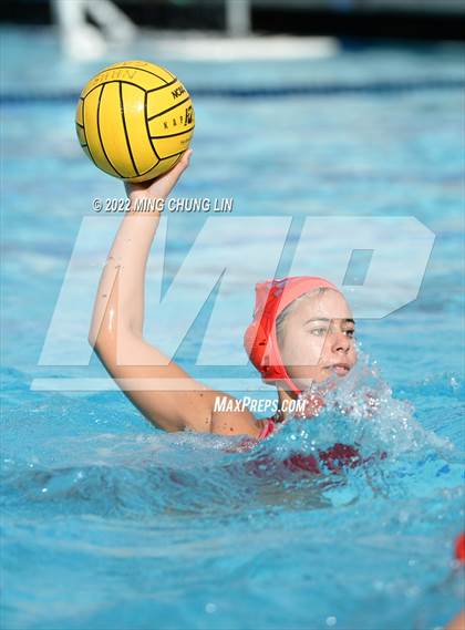 Thumbnail 3 in Mater Dei vs. Foothill (Newport Invite) photogallery.