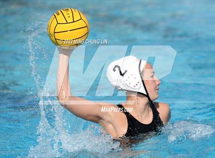 Thumbnail 3 in Mater Dei vs. Foothill (Newport Invite) photogallery.