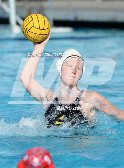 Thumbnail 2 in Mater Dei vs. Foothill (Newport Invite) photogallery.