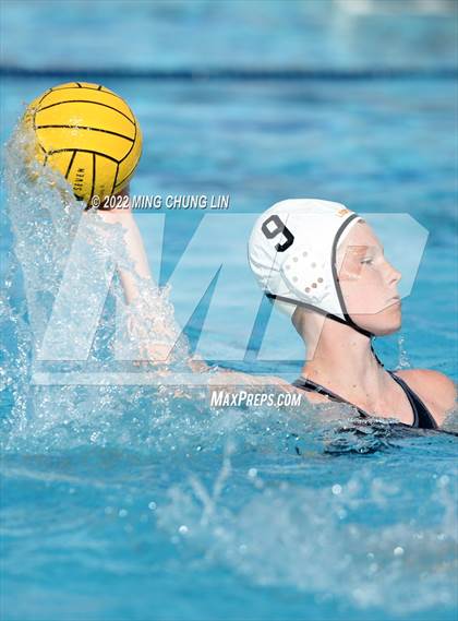 Thumbnail 3 in Mater Dei vs. Foothill (Newport Invite) photogallery.