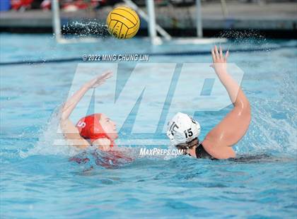 Thumbnail 2 in Mater Dei vs. Foothill (Newport Invite) photogallery.