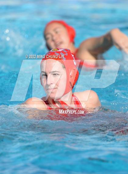 Thumbnail 1 in Mater Dei vs. Foothill (Newport Invite) photogallery.