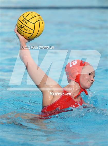 Thumbnail 1 in Mater Dei vs. Foothill (Newport Invite) photogallery.