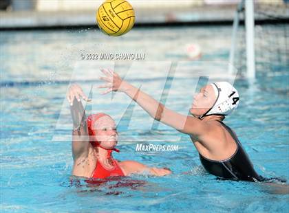 Thumbnail 2 in Mater Dei vs. Foothill (Newport Invite) photogallery.