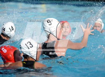 Thumbnail 2 in Mater Dei vs. Foothill (Newport Invite) photogallery.