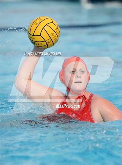 Thumbnail 1 in Mater Dei vs. Foothill (Newport Invite) photogallery.