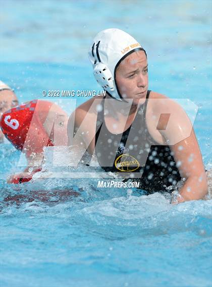 Thumbnail 1 in Mater Dei vs. Foothill (Newport Invite) photogallery.
