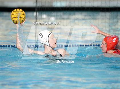 Thumbnail 2 in Mater Dei vs. Foothill (Newport Invite) photogallery.