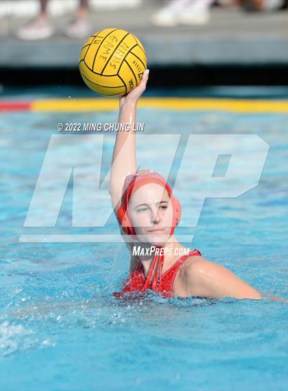 Thumbnail 2 in Mater Dei vs. Foothill (Newport Invite) photogallery.