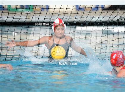 Thumbnail 3 in Mater Dei vs. Foothill (Newport Invite) photogallery.