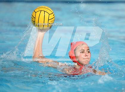 Thumbnail 2 in Mater Dei vs. Foothill (Newport Invite) photogallery.
