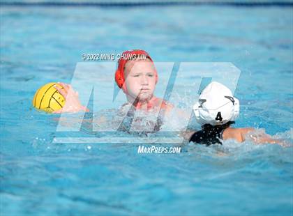 Thumbnail 3 in Mater Dei vs. Foothill (Newport Invite) photogallery.