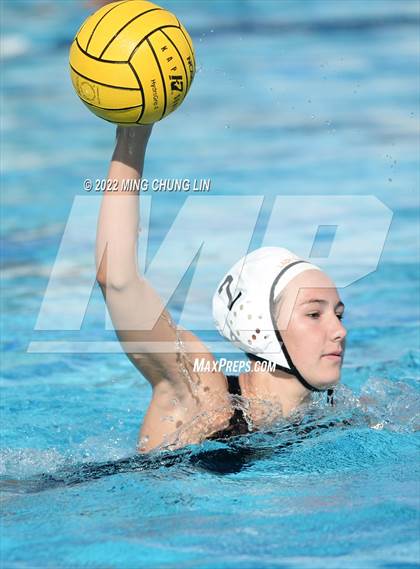 Thumbnail 1 in Mater Dei vs. Foothill (Newport Invite) photogallery.