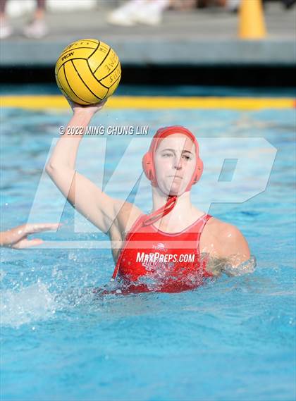 Thumbnail 1 in Mater Dei vs. Foothill (Newport Invite) photogallery.