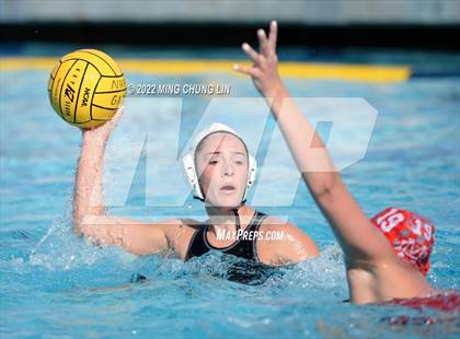 Thumbnail 2 in Mater Dei vs. Foothill (Newport Invite) photogallery.
