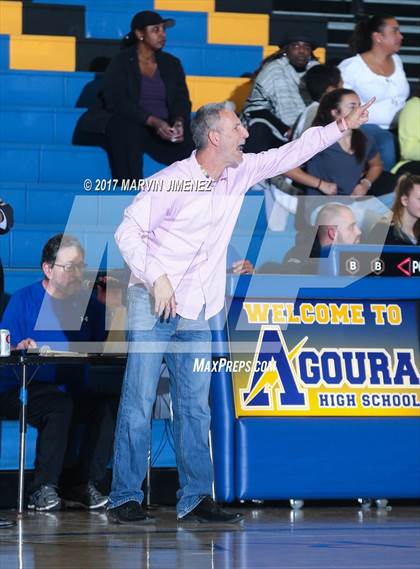 Thumbnail 1 in Moorpark @ Agoura photogallery.