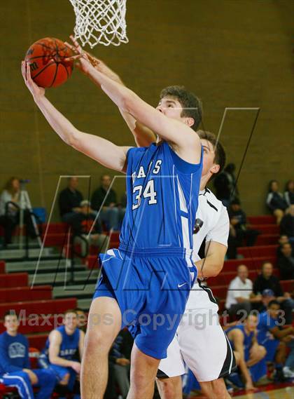 Thumbnail 1 in Davis vs Valley Christian (Common Good Classic) photogallery.