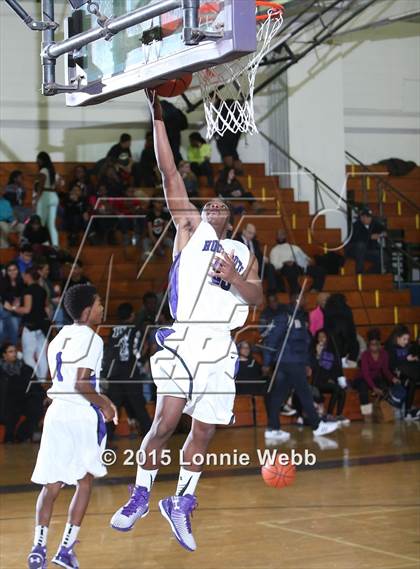 Thumbnail 1 in Mamaroneck @ New Rochelle photogallery.