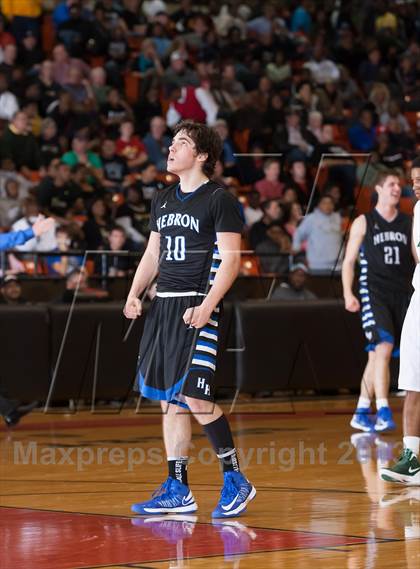 Thumbnail 3 in DeSoto vs. Hebron (UIL 5A Region1 Quarterfinal Playoff) photogallery.