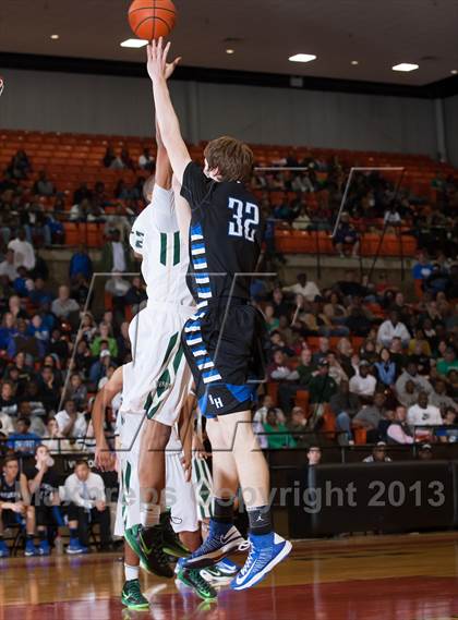 Thumbnail 3 in DeSoto vs. Hebron (UIL 5A Region1 Quarterfinal Playoff) photogallery.