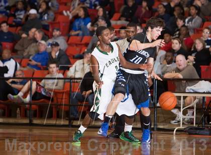 Thumbnail 3 in DeSoto vs. Hebron (UIL 5A Region1 Quarterfinal Playoff) photogallery.
