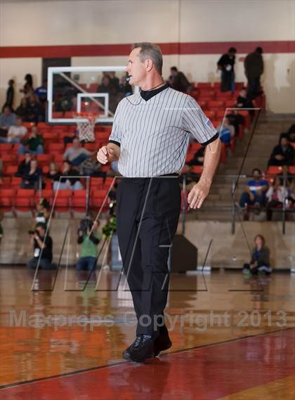 Thumbnail 1 in DeSoto vs. Hebron (UIL 5A Region1 Quarterfinal Playoff) photogallery.