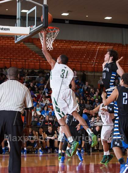 Thumbnail 2 in DeSoto vs. Hebron (UIL 5A Region1 Quarterfinal Playoff) photogallery.