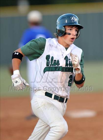 Thumbnail 2 in Blue Ridge vs. Windthorst (Class A Region 2 Final) photogallery.