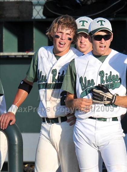 Thumbnail 2 in Blue Ridge vs. Windthorst (Class A Region 2 Final) photogallery.