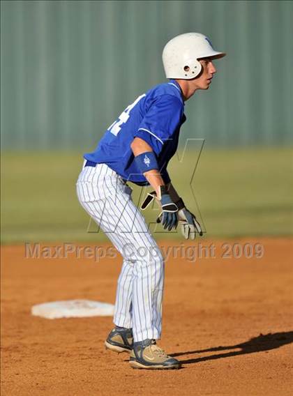 Thumbnail 2 in Blue Ridge vs. Windthorst (Class A Region 2 Final) photogallery.