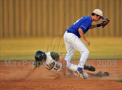 Thumbnail 3 in Blue Ridge vs. Windthorst (Class A Region 2 Final) photogallery.