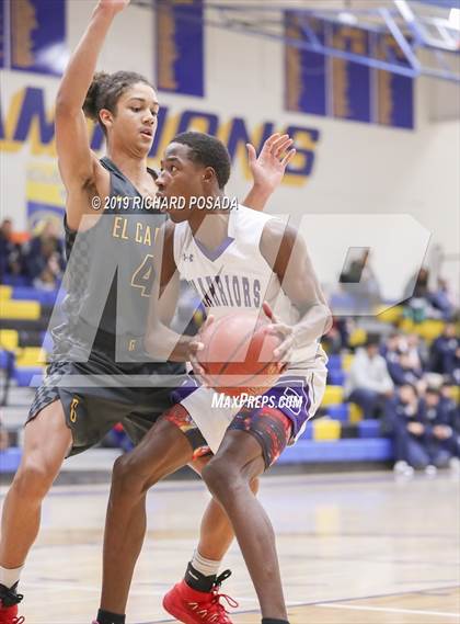 Thumbnail 3 in El Capitan vs. Fresno (Clovis Elks Tournament) photogallery.