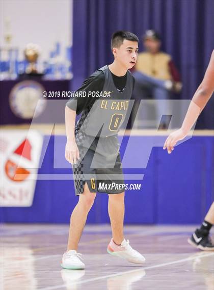 Thumbnail 1 in El Capitan vs. Fresno (Clovis Elks Tournament) photogallery.