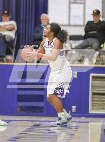 Thumbnail 3 in El Capitan vs. Fresno (Clovis Elks Tournament) photogallery.