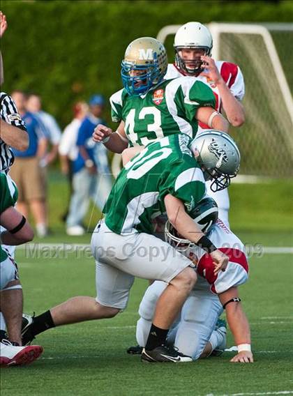 Thumbnail 2 in Shriners Football Classic (North vs South) photogallery.