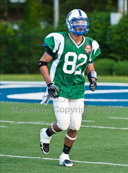 Thumbnail 2 in Shriners Football Classic (North vs South) photogallery.